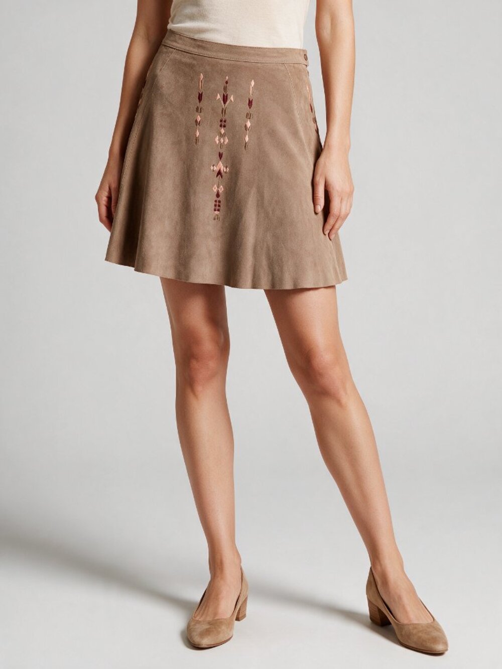 NWT 100% Goat Suede Skirt by George J. Love, size M